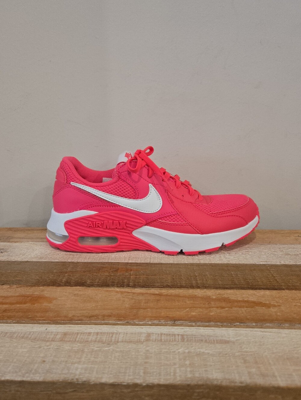 Nike Air Max Excee Hyper Pink White Women's - Picture 3 of 11